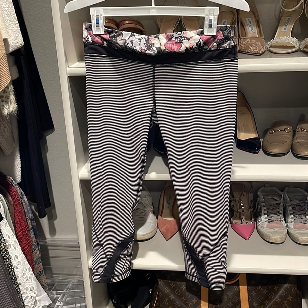 Stripe lululemon leggings